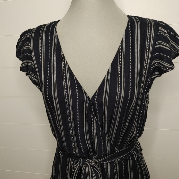 Target striped jumpsuit size 12 - Picture 2 of 13
